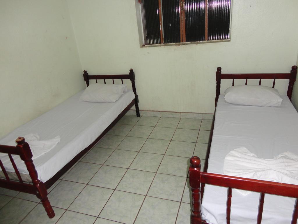 Hotel Gringos Лондрина Стая снимка